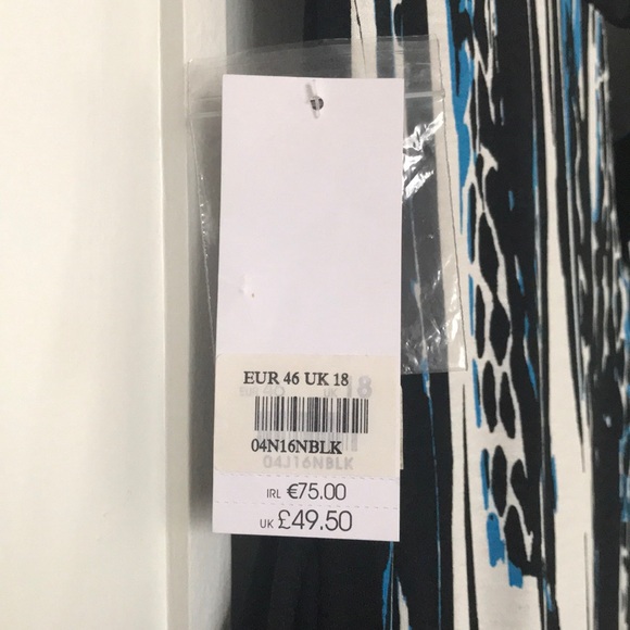 Evans Maxi Dress - Picture 5 of 8